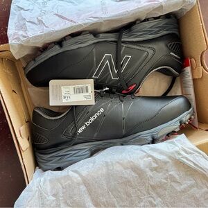 NEW New Balance Men's 9.5 Golf Shoes
